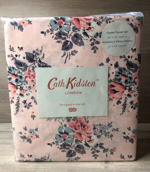 Cath Kidston Bouquet Pink Queen Duvet Cover and 2 Pillow Shams